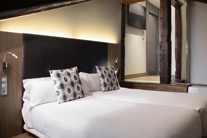 Petit Palace Plaza Del Carmen Madrid Phòng bức ảnh
